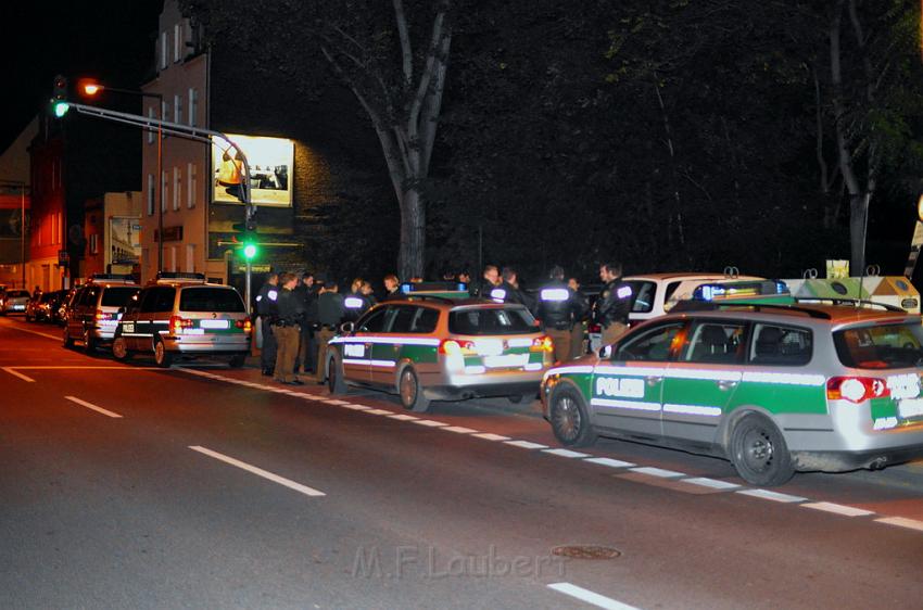 Messerstecherei Koeln Ehrenfeld Alpenerstr P16.JPG